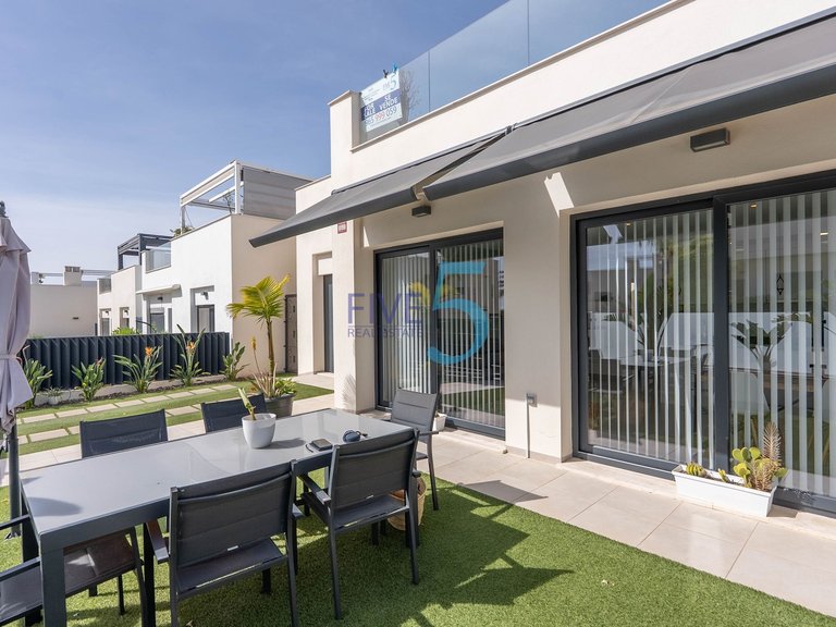 Villa for Sale in Alicante, Valencia 27