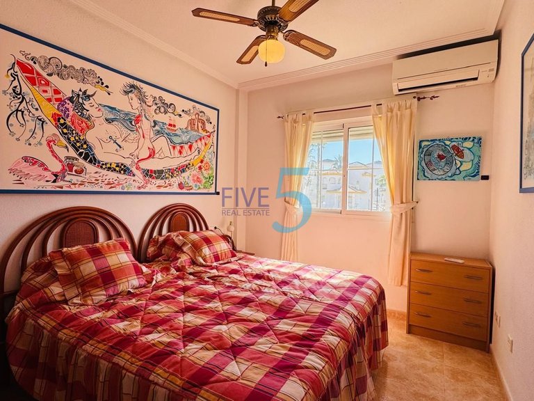 Apartment for Sale in Alicante, Valencia 9