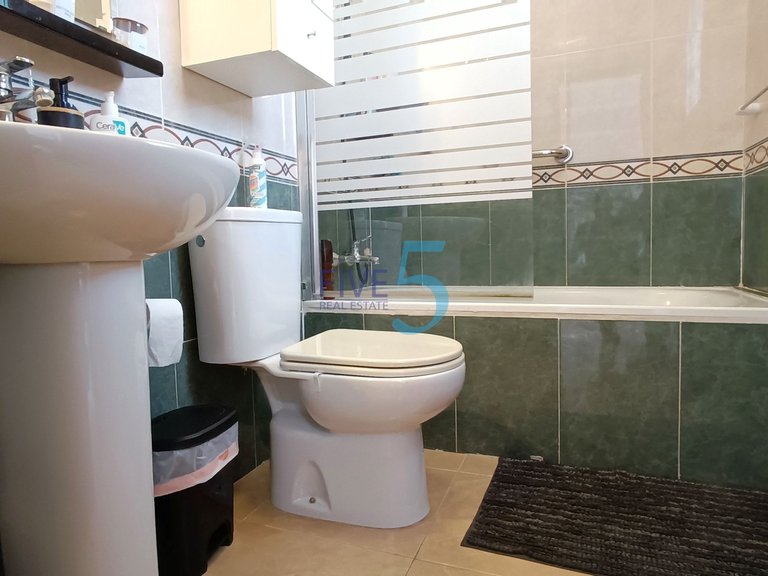 Villa for Sale in Alicante, Valencia 31