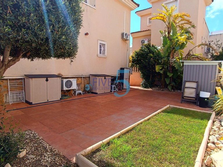 Villa for Sale in Alicante, Valencia 11