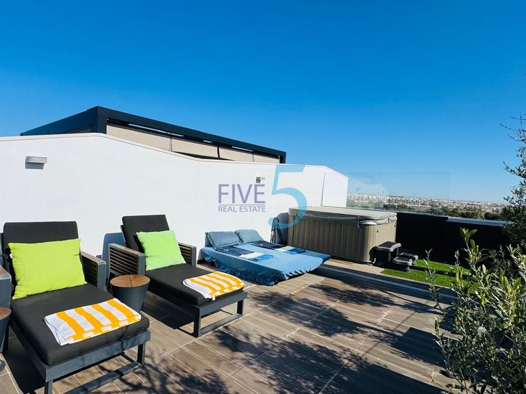 Apartment for Sale in Alicante, Valencia 27