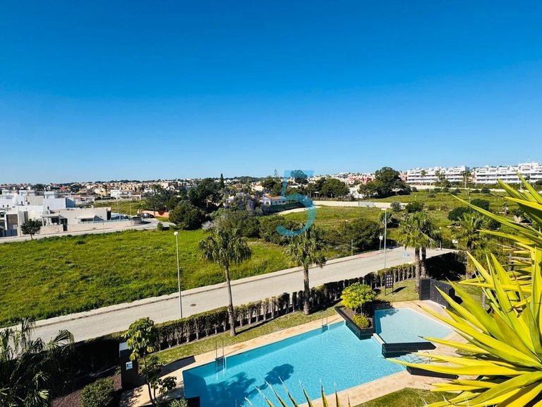 Apartment for Sale in Alicante, Valencia 24