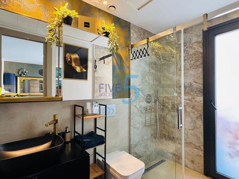 Apartment for Sale in Alicante, Valencia 15