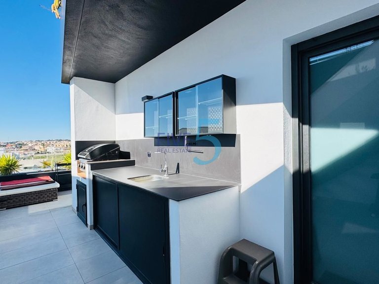 Apartment for Sale in Alicante, Valencia 22