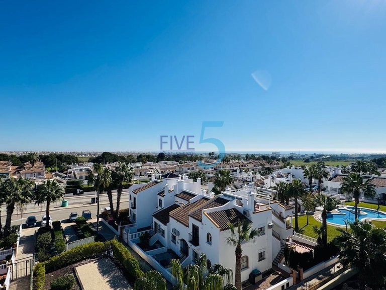 Apartment for Sale in Alicante, Valencia 29