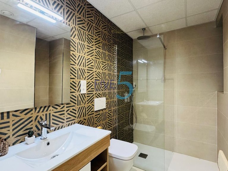 Apartment for Sale in Alicante, Valencia 7