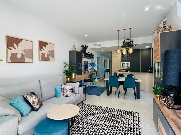Apartment for Sale in Alicante, Valencia 5