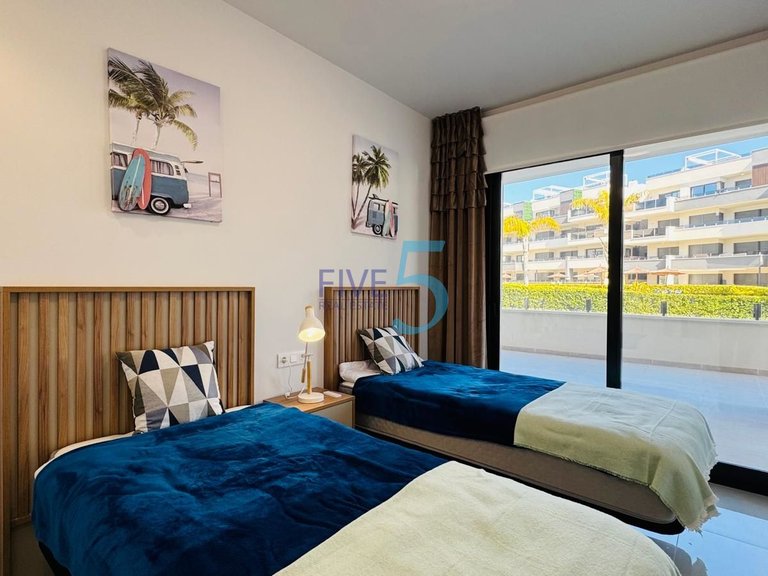 Apartment for Sale in Alicante, Valencia 8