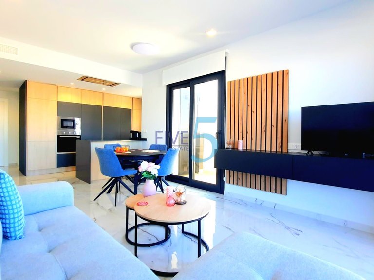 Apartment for Sale in Alicante, Valencia 16