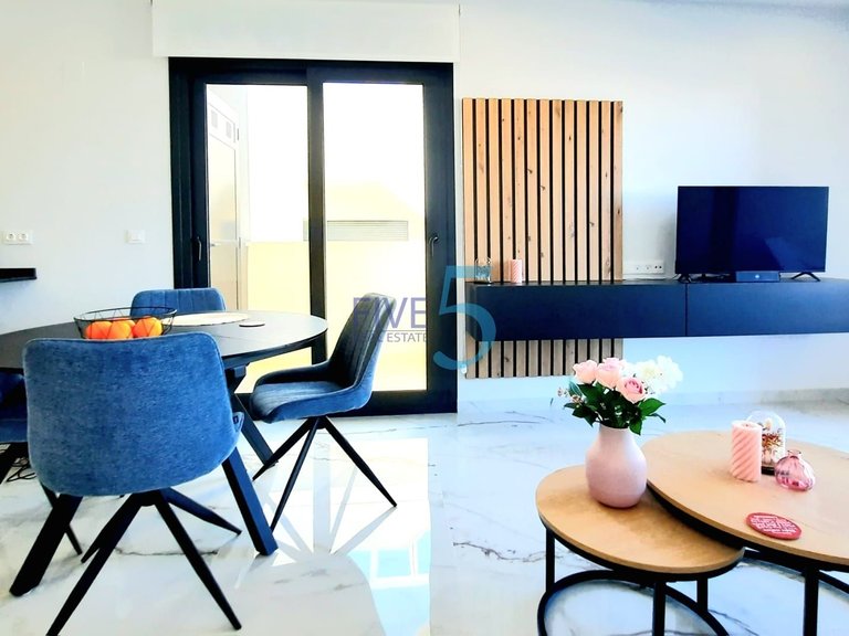 Apartment for Sale in Alicante, Valencia 17