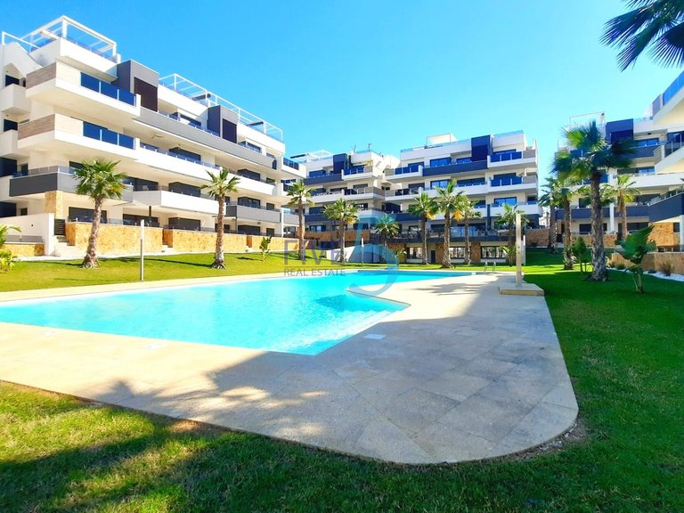 Apartment for Sale in Alicante, Valencia 1
