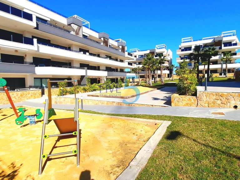 Apartment for Sale in Alicante, Valencia 30