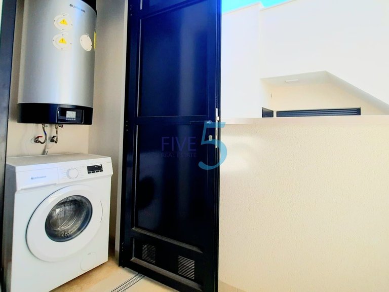 Apartment for Sale in Alicante, Valencia 20