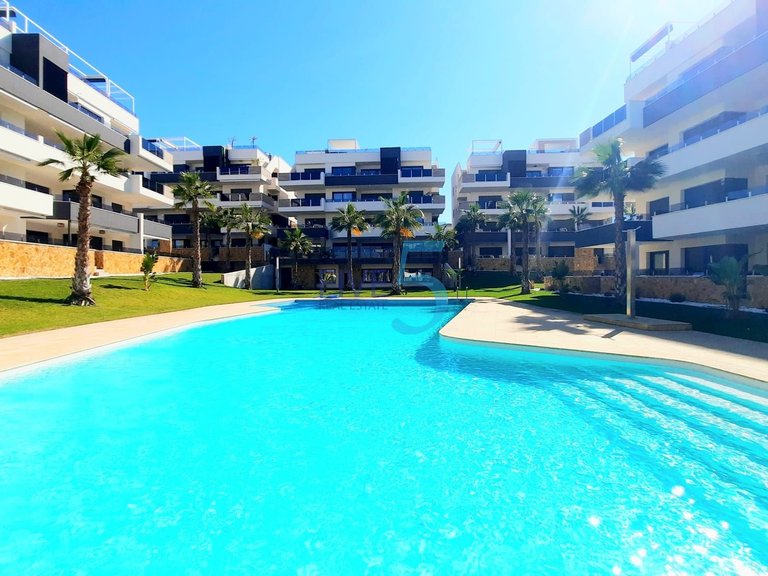 Apartment for Sale in Alicante, Valencia 28