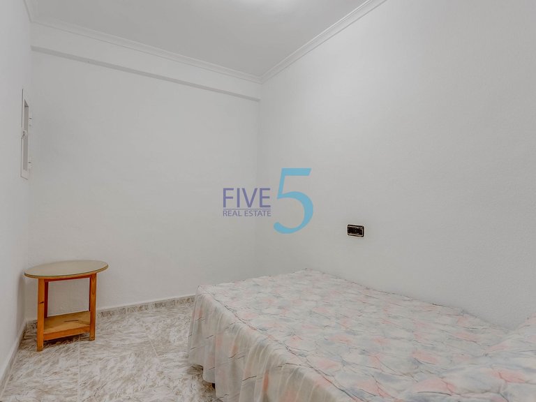 Apartment for Sale in Alicante, Valencia 13