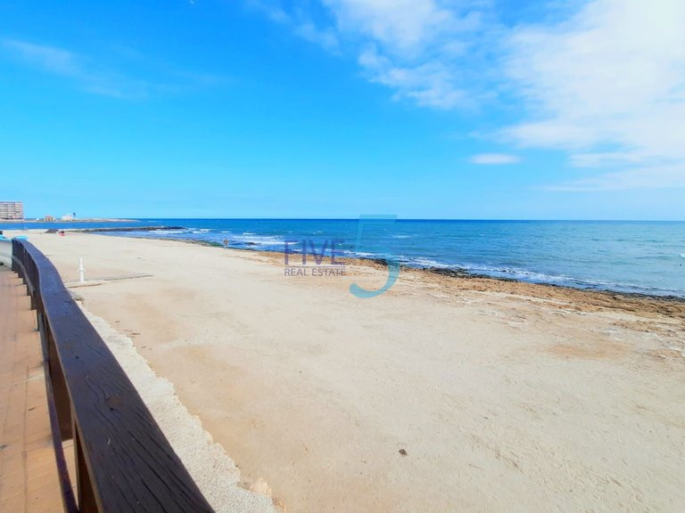 Apartment for Sale in Alicante, Valencia 17