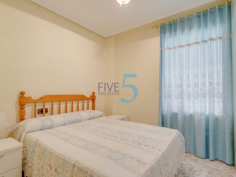 Apartment for Sale in Alicante, Valencia 8