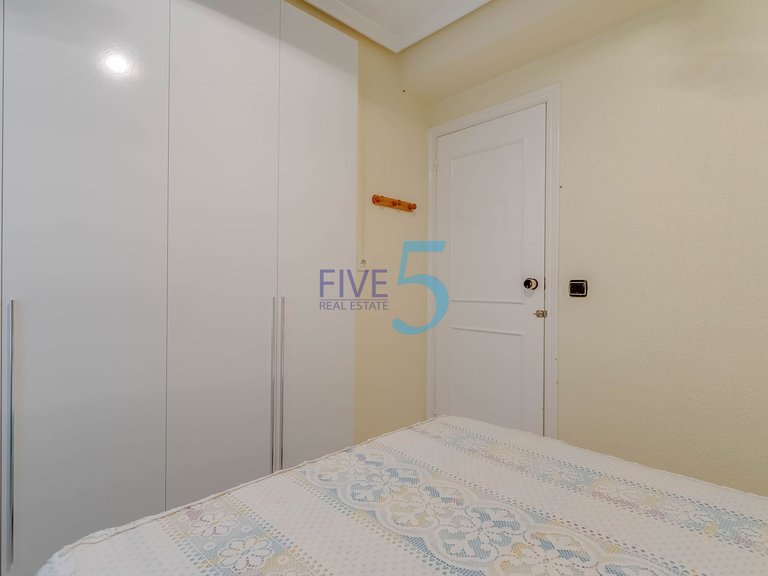 Apartment for Sale in Alicante, Valencia 9