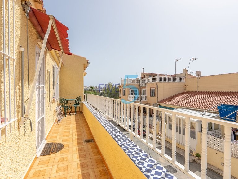 Villa for Sale in Alicante, Valencia 23