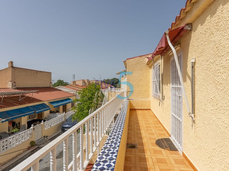 Villa for Sale in Alicante, Valencia 22