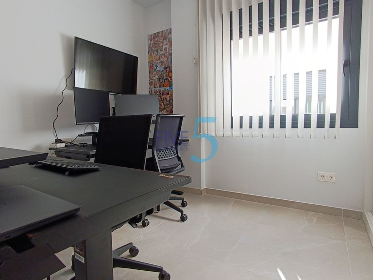 Apartment for Sale in Alicante, Valencia 21