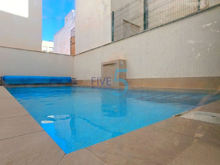 Apartment for Sale in Alicante, Valencia 32