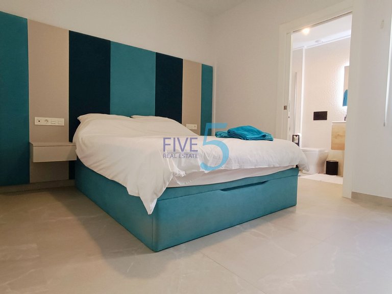 Apartment for Sale in Alicante, Valencia 23