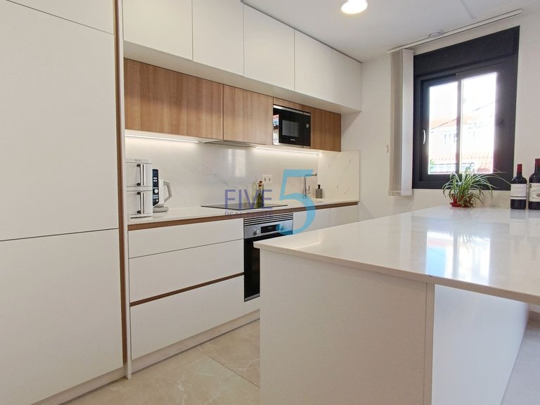 Apartment for Sale in Alicante, Valencia 13