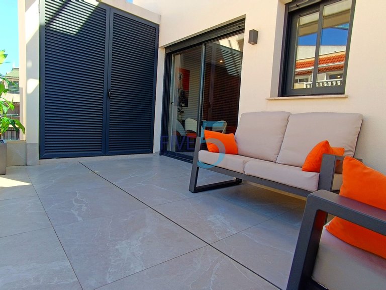 Apartment for Sale in Alicante, Valencia 17