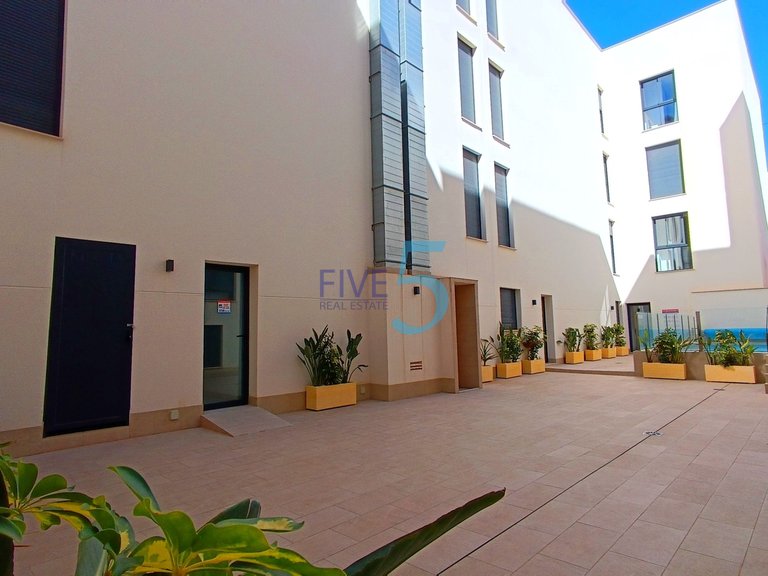 Apartment for Sale in Alicante, Valencia 33
