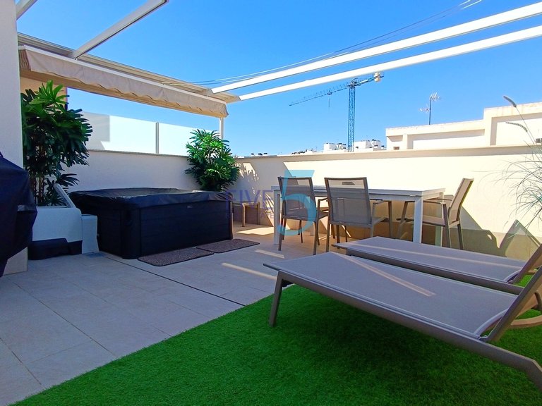 Apartment for Sale in Alicante, Valencia 2