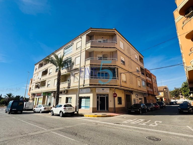Apartment for Sale in Alicante, Valencia 1