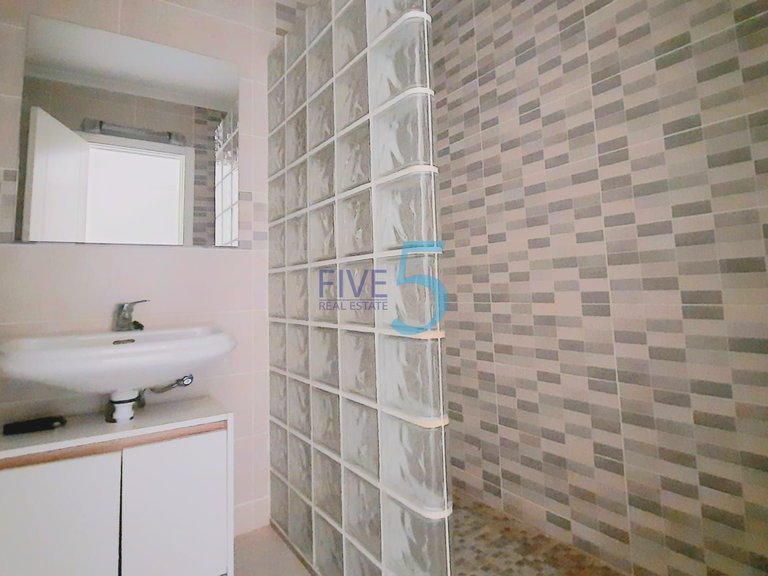Apartment for Sale in Alicante, Valencia 11