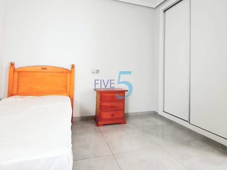 Apartment for Sale in Alicante, Valencia 16