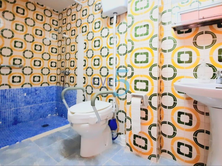 Villa for Sale in Alicante, Valencia 13