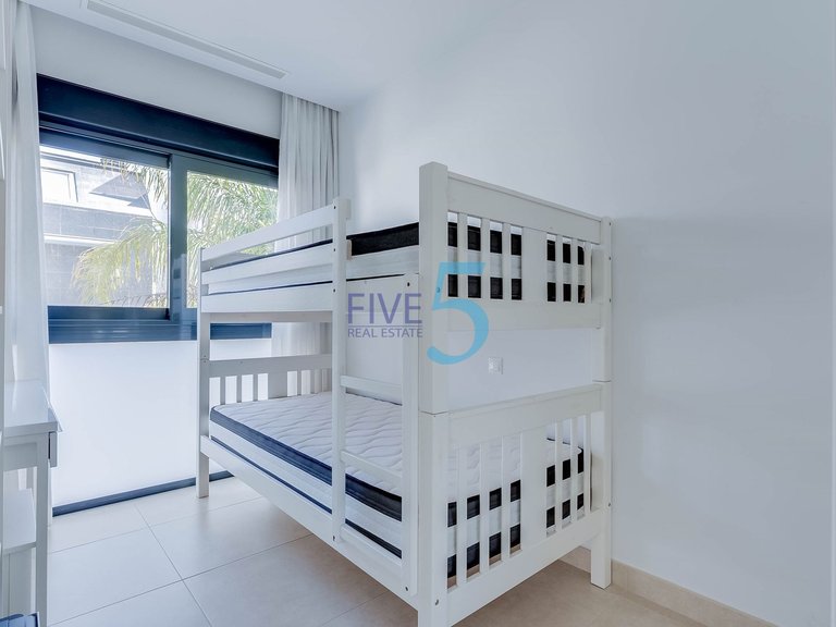 Villa for Sale in Alicante, Valencia 17