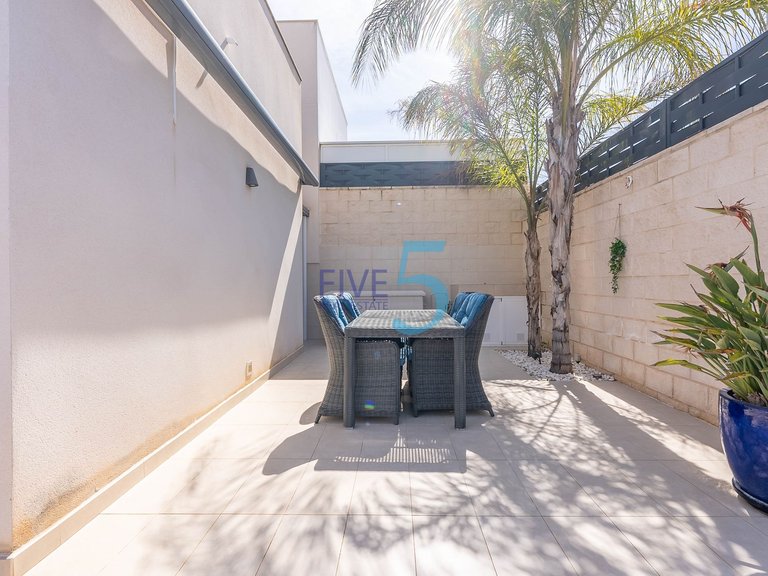 Villa for Sale in Alicante, Valencia 31