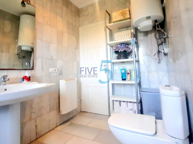 Villa for Sale in Alicante, Valencia 24
