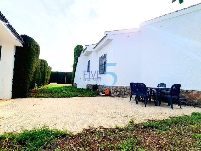 Villa for Sale in Alicante, Valencia 29