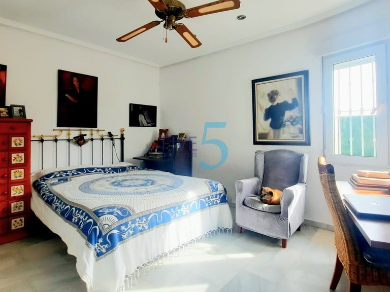 Villa for Sale in Alicante, Valencia 14