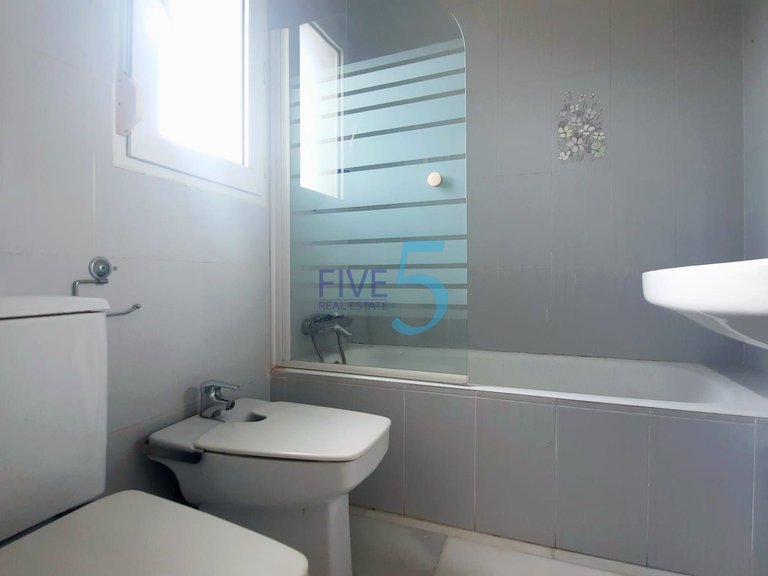 Villa for Sale in Alicante, Valencia 17
