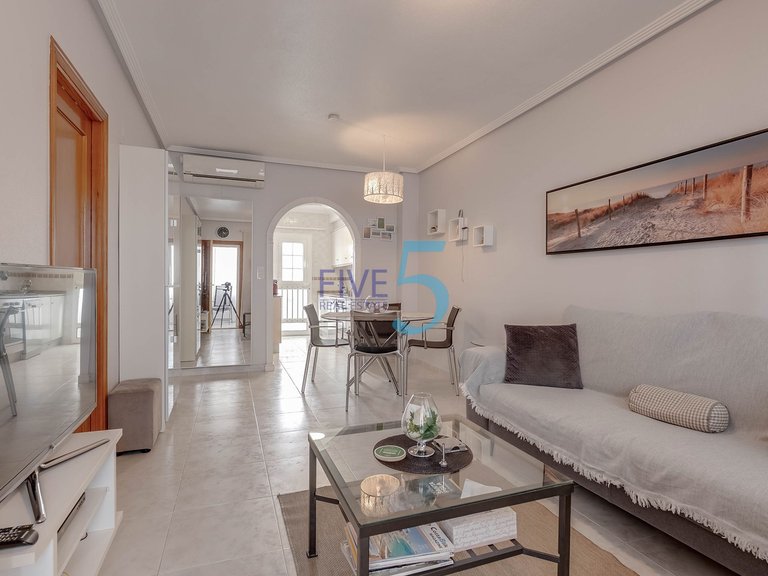 Apartment for Sale in Alicante, Valencia 5