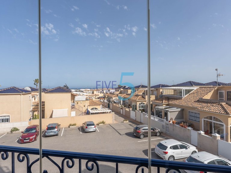 Apartment for Sale in Alicante, Valencia 4