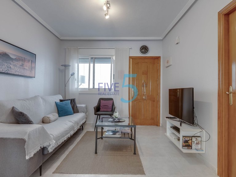 Apartment for Sale in Alicante, Valencia 8