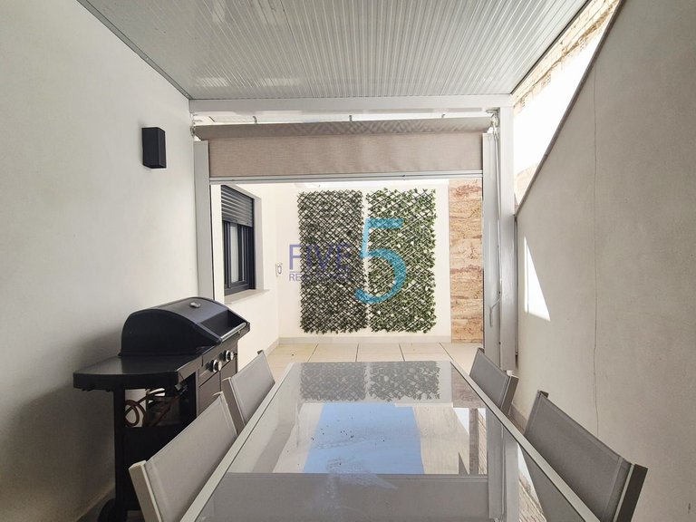 Penthouse for Sale in Alicante, Valencia 3
