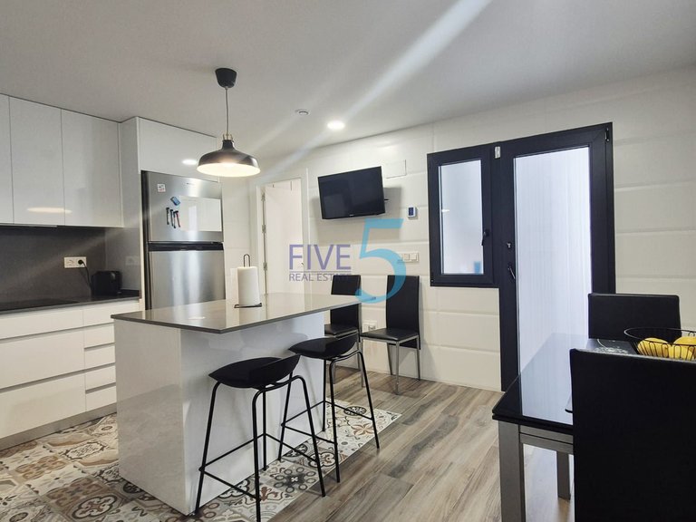Penthouse for Sale in Alicante, Valencia 7