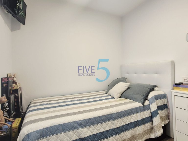 Penthouse for Sale in Alicante, Valencia 18