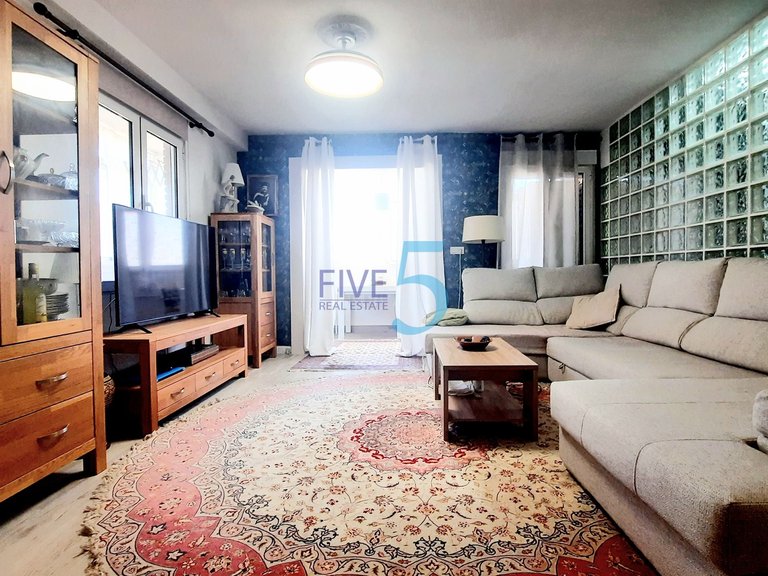 Apartment for Sale in Alicante, Valencia 4