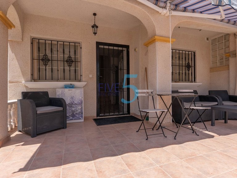 Villa for Sale in Alicante, Valencia 25