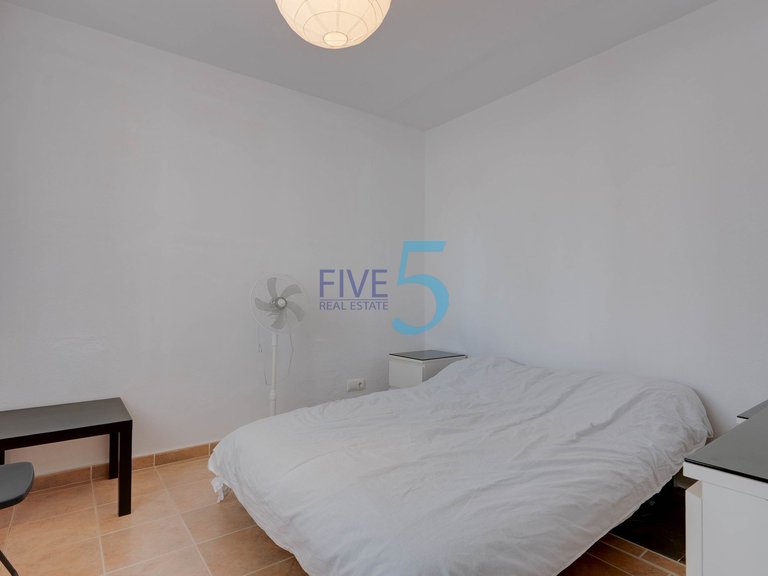 Villa for Sale in Alicante, Valencia 12